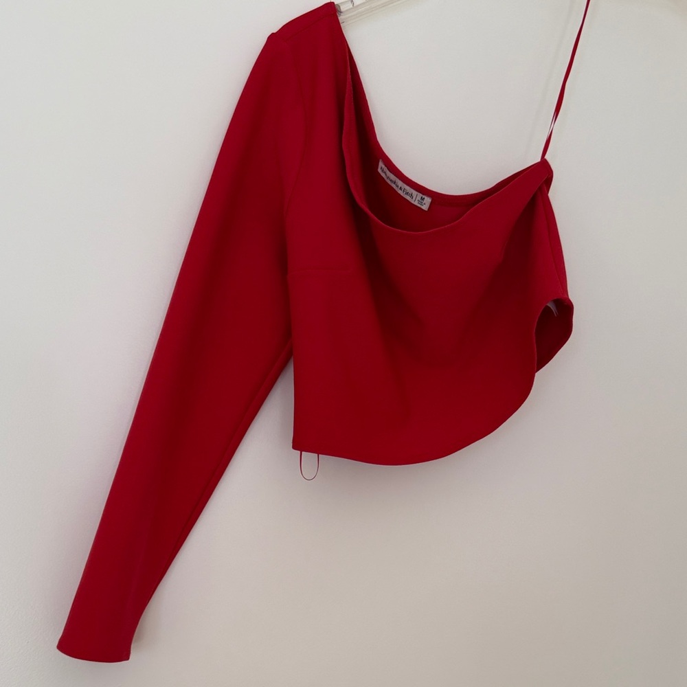 Abercrombie & Fitch Red One-Shoulder Long Sleeve Top Medium Crop